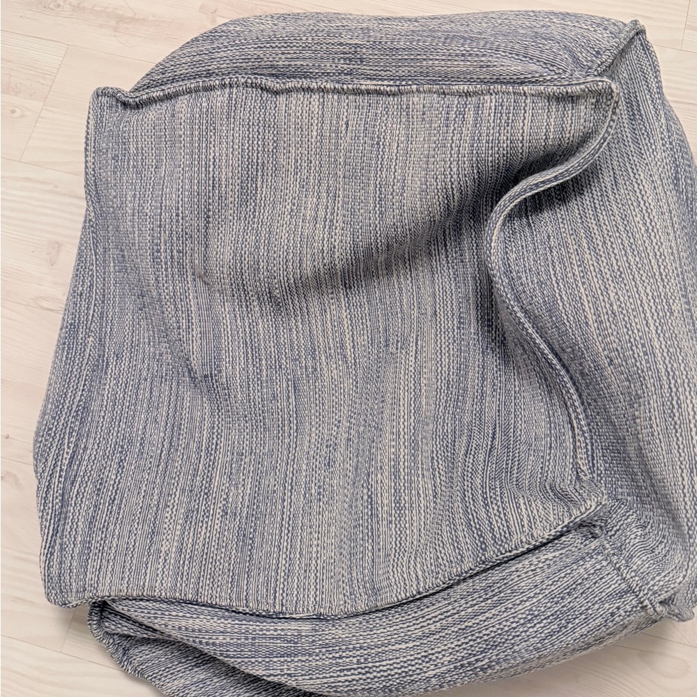 Fresh american annie selkes in outdoor Textured Blue Gray Pouf ottoman cover - Picture 4 of 5